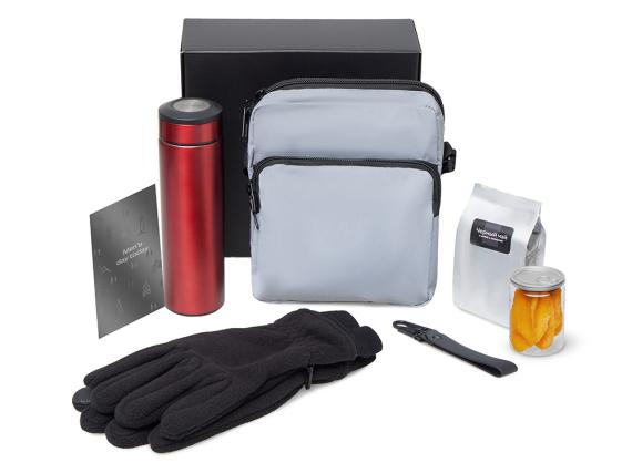 Подарочный набор «Re:m. Step»  с термосом, перчатками и сумкой